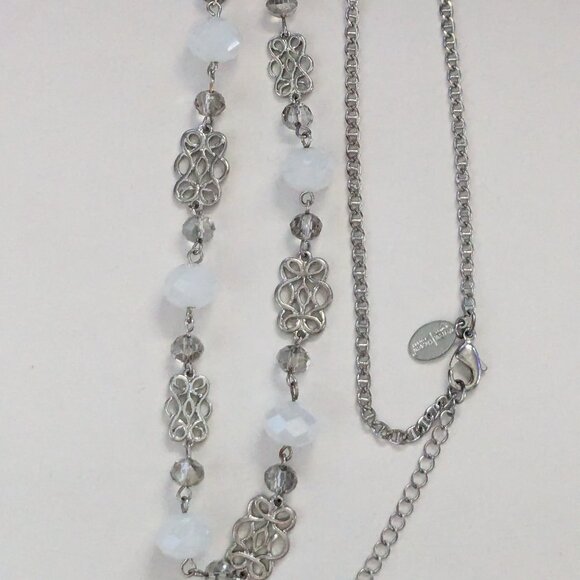 WHITE HOUSE BLACK MARKET Faceted Glass Silver Tone Beaded Necklace - Picture 1 of 6